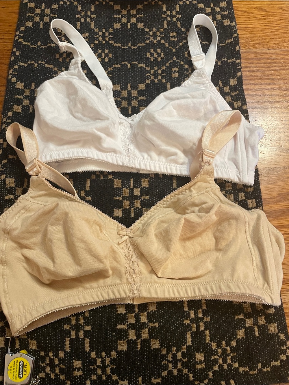 Bali Wirefree Comfort Bras in White and Beige - Set of 2